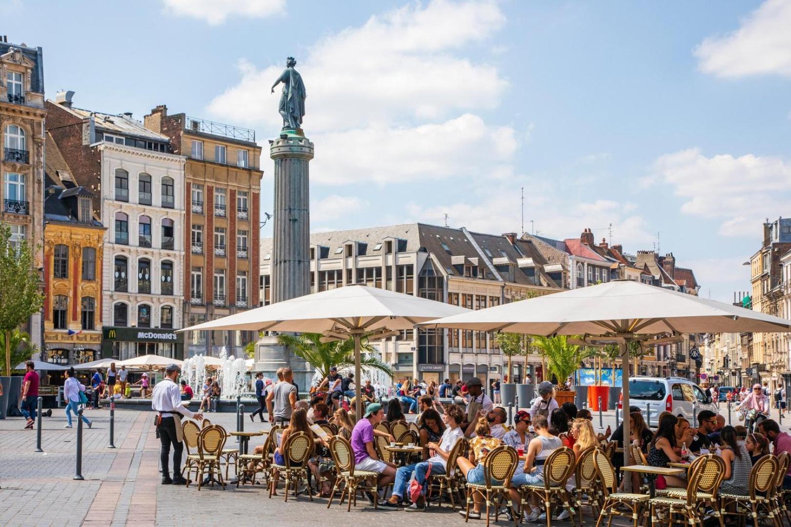 Character Apartment In The Heart Of Old Lille Exterior foto